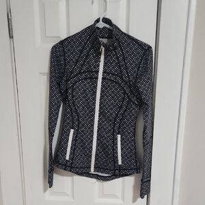 Lululemon Define Jacket Size 6